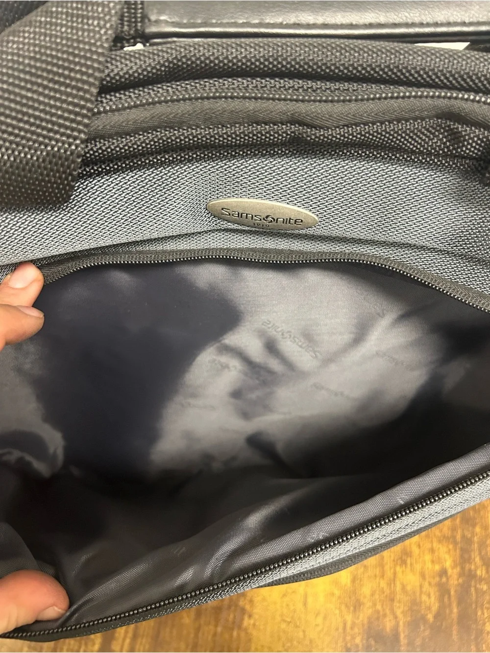 Samsonite Dark Gray Laptop Briefcase with Black Trim